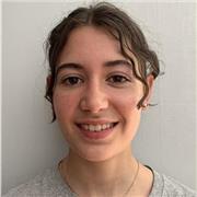 Cualquier asignatura, incluso métodos de estudio y organización. Me adaptaré a las necesidades del alumno. Aunque mi especialidad son las clases de lengua e inglés. También puedo adecuarme al nivel de la ESO y primaria